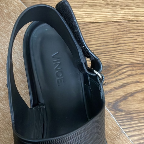 VINCE black leather double strap Velcro flatform sandal - Picture 2 of 8